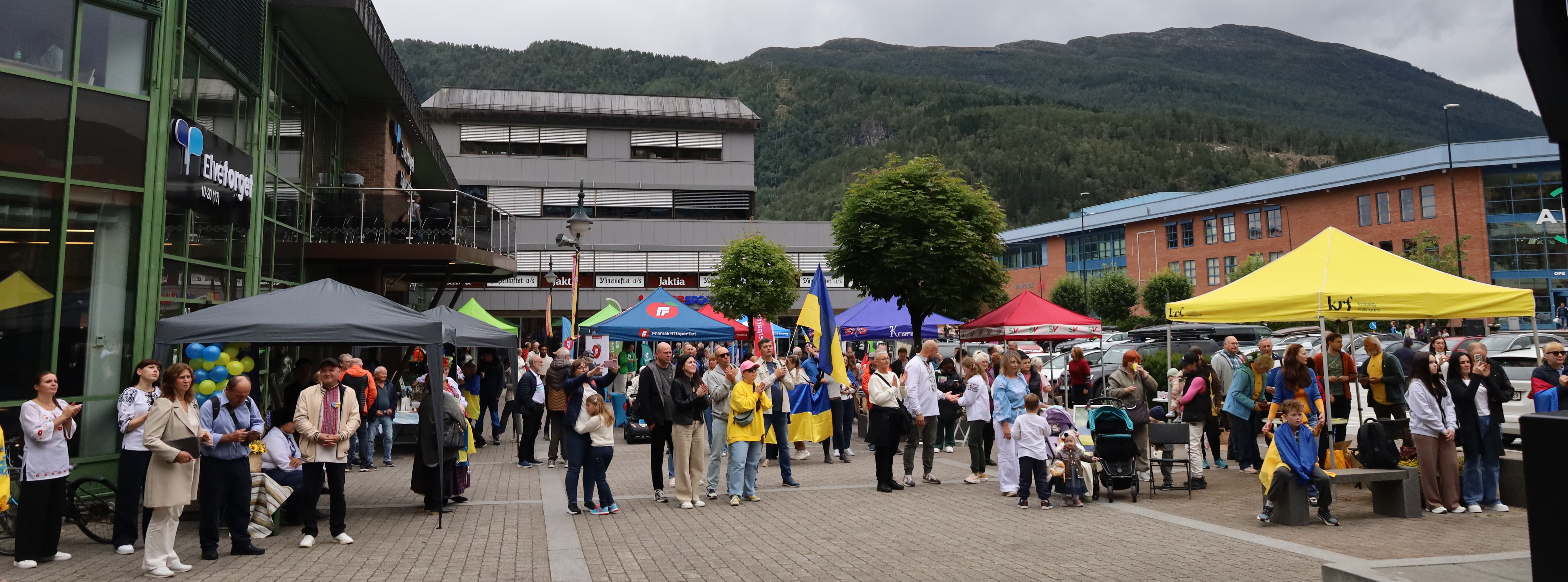 Ukraine’s Independence Day in Norway — Sunnfjord, Kinn and Askvoll
